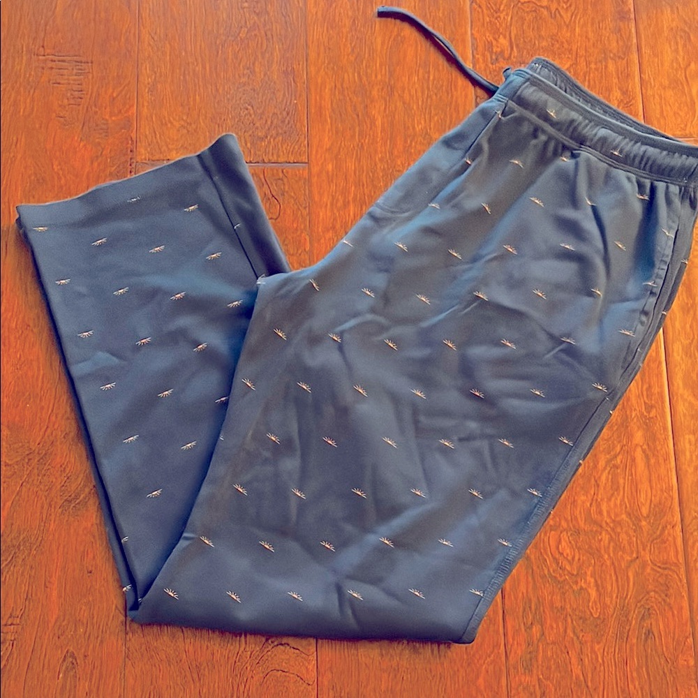 EUC Roller Rabbit Men’s Simon pant - Picture 2 of 5